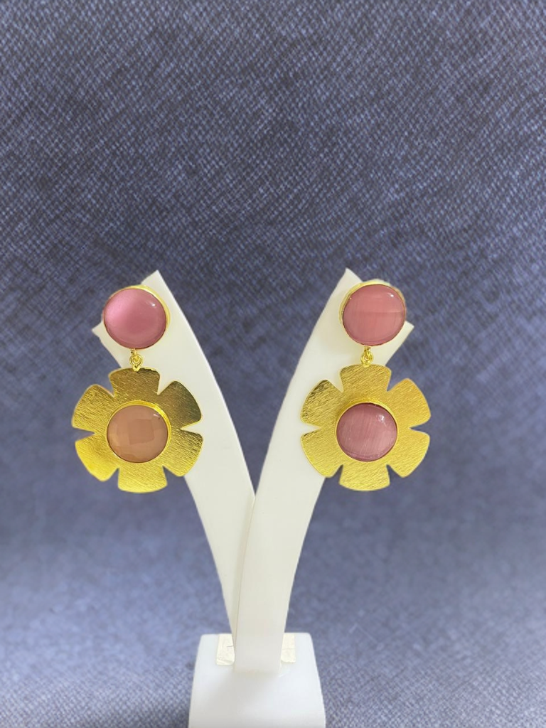 Gold toned Big flower earrings